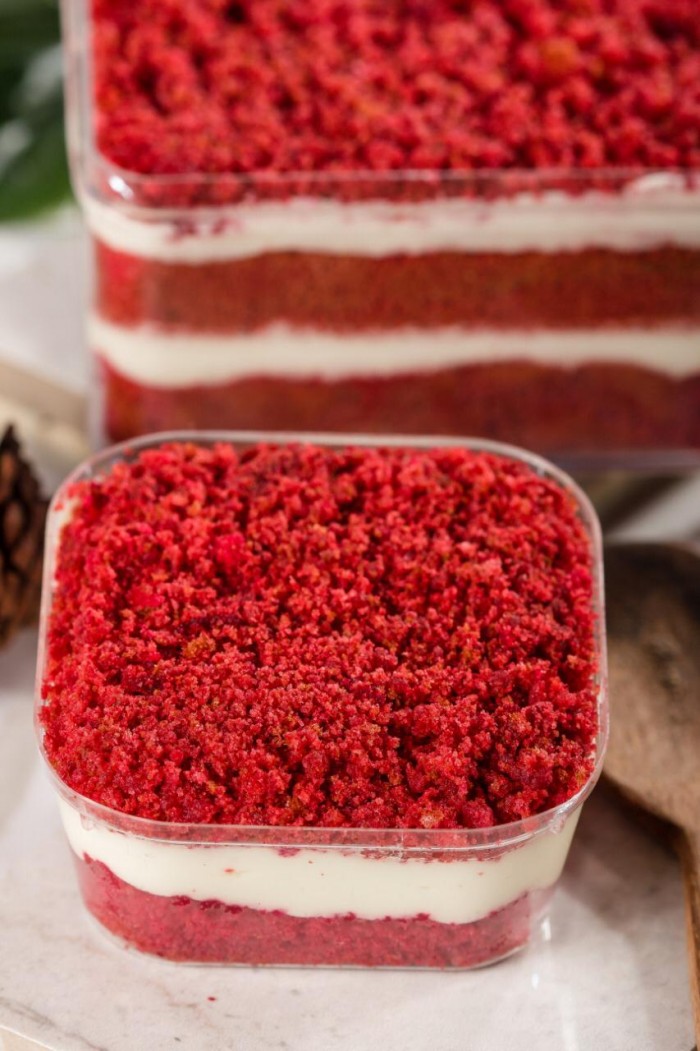 Dessert Box Premium Luve Cake - Red Velvet